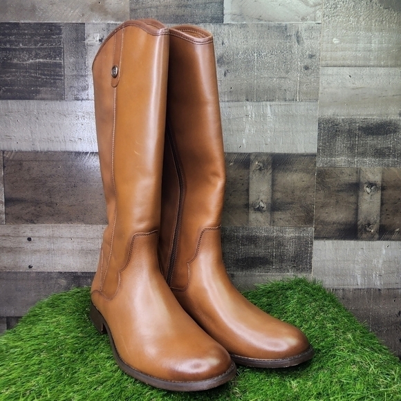 New FRYE Marissa Medallion Inside Zip Tall Boot Sz 9.0 - Picture 3 of 10
